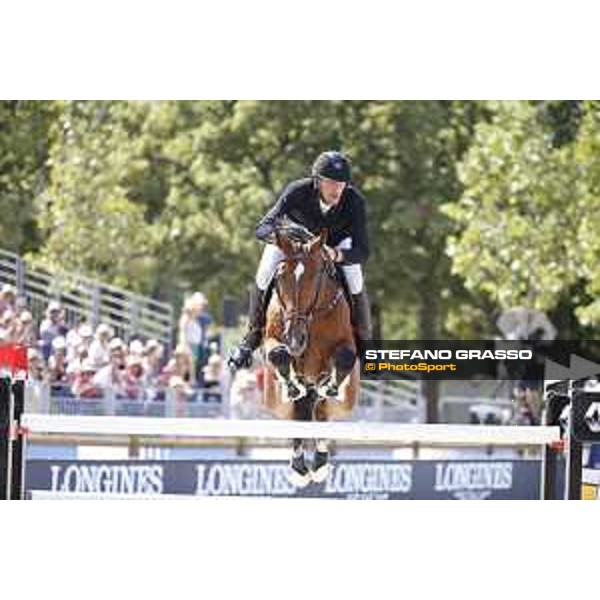 LGCT of Paris - Class 10 - Kevin Staut (FRA) on For Joy van\'T Zorgvliet - Paris, Champ de Mars - 6 July 2019 - ph.Stefano Grasso/LGCT
