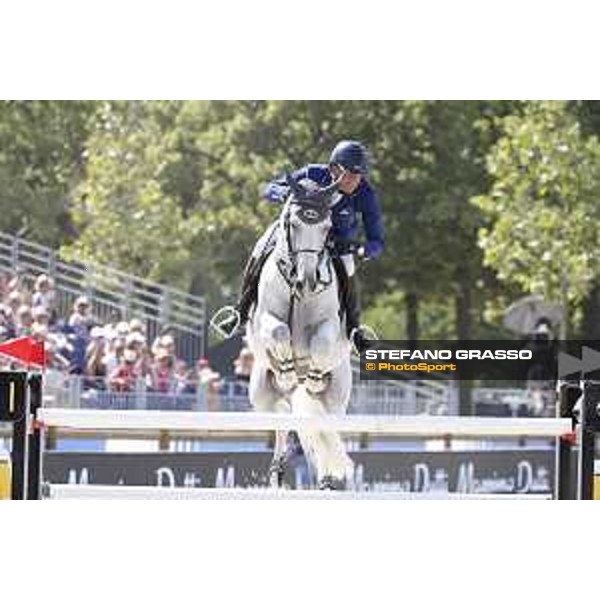 LGCT of Paris - Class 10 - Philippe Rozier (FRA) on Rahotep de Toscane - Paris, Champ de Mars - 6 July 2019 - ph.Stefano Grasso/LGCT