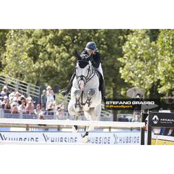 LGCT of Paris - Class 10 - Penelope Leprevost (FRA) on Gfe Excalibur de la Tour Vidal - Paris, Champ de Mars - 6 July 2019 - ph.Stefano Grasso/LGCT