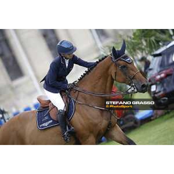 LGCT of Chantilly - Class 1 - Jane Richard Philips (SUI) on Izmir van de Bayenne - Chantilly, Grand Ecurie - 12 July 2019 - ph.Stefano Grasso/LGCT
