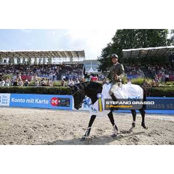 LGCT of Berlin - Prize giving ceremony - Alberto Zorzi (ITA) - Berlin, Sommergarten - 28 July 2019 - ph.Stefano Grasso/LGCT