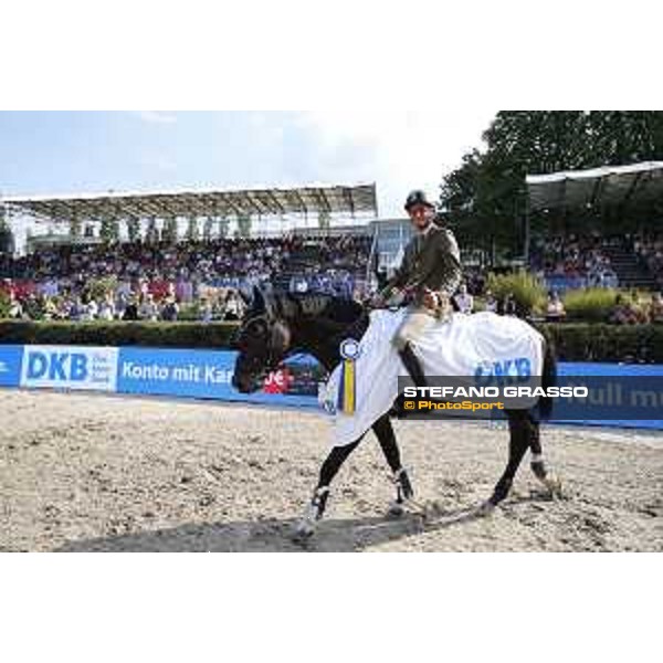 LGCT of Berlin - Prize giving ceremony - Alberto Zorzi (ITA) - Berlin, Sommergarten - 28 July 2019 - ph.Stefano Grasso/LGCT