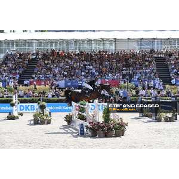 LGCT of Berlin - Grand Prix - Nayel Nassar (EGY) on Lucifer V - Berlin, Sommergarten - 27 July 2019 - ph.Stefano Grasso/LGCT