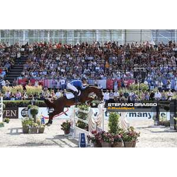 LGCT of Berlin - Grand Prix - Christian Ahlmann (GER) on Take A Chance on me Z - Berlin, Sommergarten - 27 July 2019 - ph.Stefano Grasso/LGCT