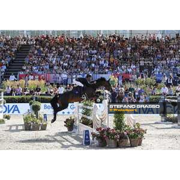 LGCT of Berlin - Grand Prix - Leopold Van Asten (NED) on VDL Groep Miss Untouchable - Berlin, Sommergarten - 27 July 2019 - ph.Stefano Grasso/LGCT