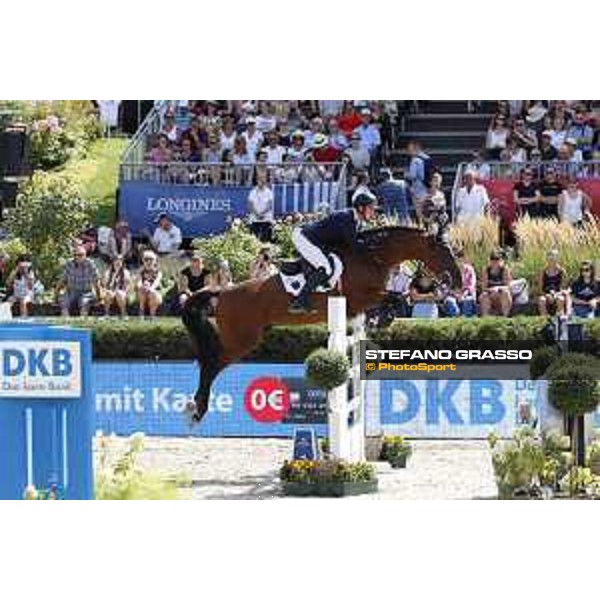 LGCT of Berlin - Grand Prix - William Whitaker (GBR) on RMF Cadeau de Muze - Berlin, Sommergarten - 27 July 2019 - ph.Stefano Grasso/LGCT