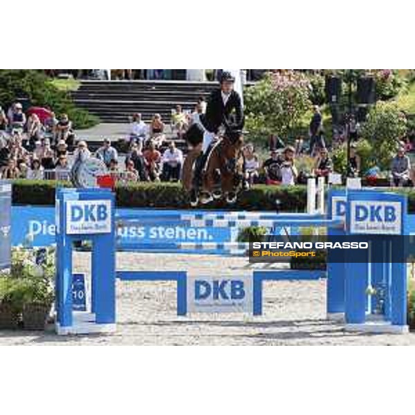 LGCT of Berlin - Grand Prix - Scott Brash (GBR) on Hello M?Lady - Berlin, Sommergarten - 27 July 2019 - ph.Stefano Grasso/LGCT