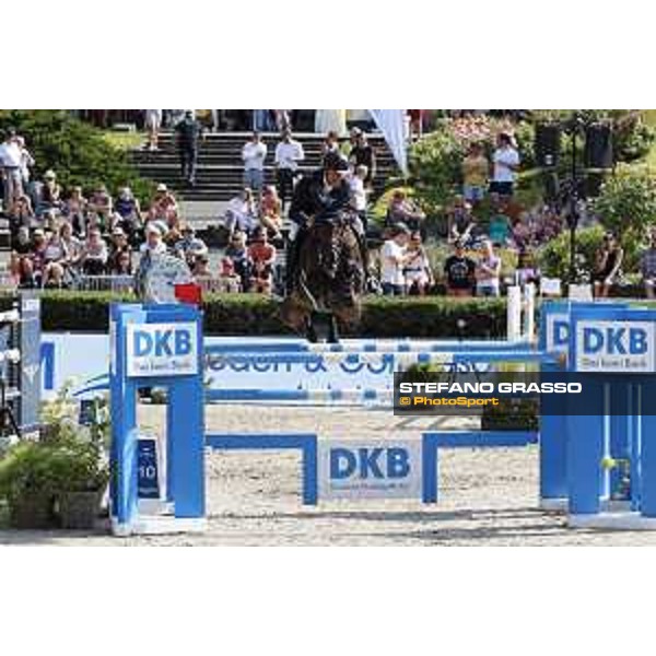 LGCT of Berlin - Grand Prix - Leopold Van Asten (NED) on VDL Groep Miss Untouchable - Berlin, Sommergarten - 27 July 2019 - ph.Stefano Grasso/LGCT