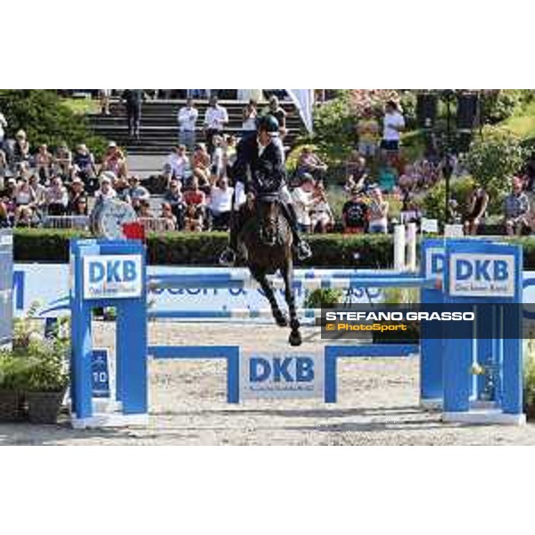 LGCT of Berlin - Grand Prix - Leopold Van Asten (NED) on VDL Groep Miss Untouchable - Berlin, Sommergarten - 27 July 2019 - ph.Stefano Grasso/LGCT