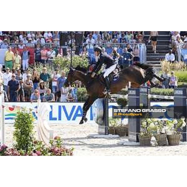 LGCT of Berlin - Grand Prix - Leopold Van Asten (NED) on VDL Groep Miss Untouchable - Berlin, Sommergarten - 27 July 2019 - ph.Stefano Grasso/LGCT