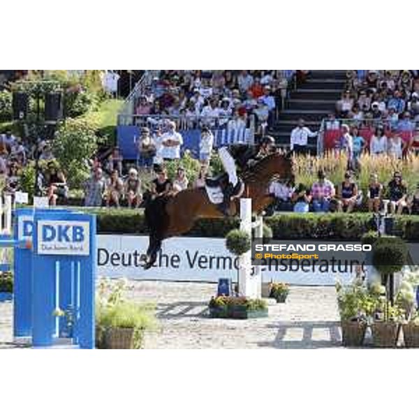 LGCT of Berlin - Grand Prix - Frank Schuttert (NED) on Queensland E - Berlin, Sommergarten - 27 July 2019 - ph.Stefano Grasso/LGCT