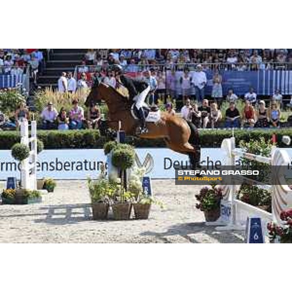 LGCT of Berlin - Grand Prix - Frank Schuttert (NED) on Queensland E - Berlin, Sommergarten - 27 July 2019 - ph.Stefano Grasso/LGCT