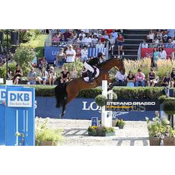 LGCT of Berlin - Grand Prix - Georgina Bloomberg (USA) on Chameur 137 - Berlin, Sommergarten - 27 July 2019 - ph.Stefano Grasso/LGCT