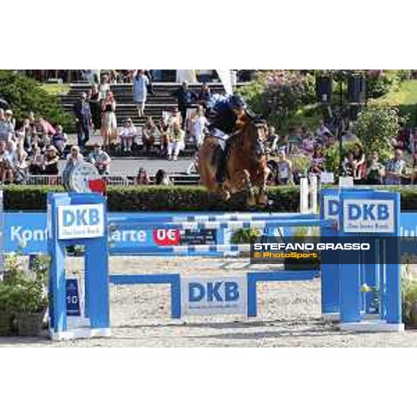 LGCT of Berlin - Grand Prix - Danielle G. Waldman (ISR) on Lizziemary - Berlin, Sommergarten - 27 July 2019 - ph.Stefano Grasso/LGCT