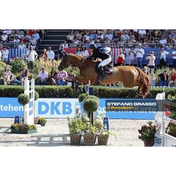 LGCT of Berlin - Grand Prix - Danielle G. Waldman (ISR) on Lizziemary - Berlin, Sommergarten - 27 July 2019 - ph.Stefano Grasso/LGCT