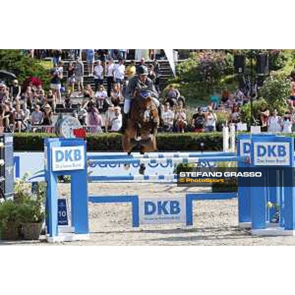 LGCT of Berlin - Grand Prix - Ludger Beerbaum (GER) on Cool Feeling - Berlin, Sommergarten - 27 July 2019 - ph.Stefano Grasso/LGCT