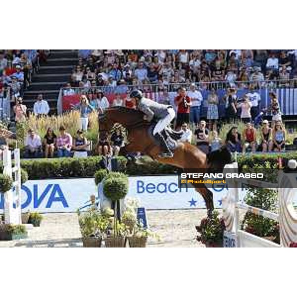 LGCT of Berlin - Grand Prix - Ludger Beerbaum (GER) on Cool Feeling - Berlin, Sommergarten - 27 July 2019 - ph.Stefano Grasso/LGCT