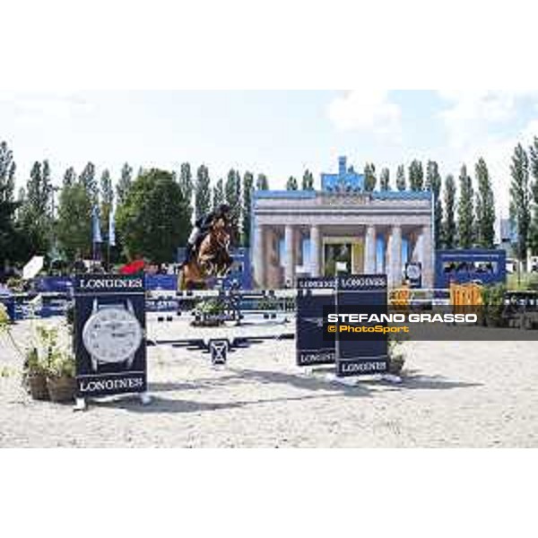 LGCT of Berlin - Grand Prix - Kevin Staut (FRA) on For Joy van?t Zorgvliet HDC - Berlin, Sommergarten - 27 July 2019 - ph.Stefano Grasso/LGCT