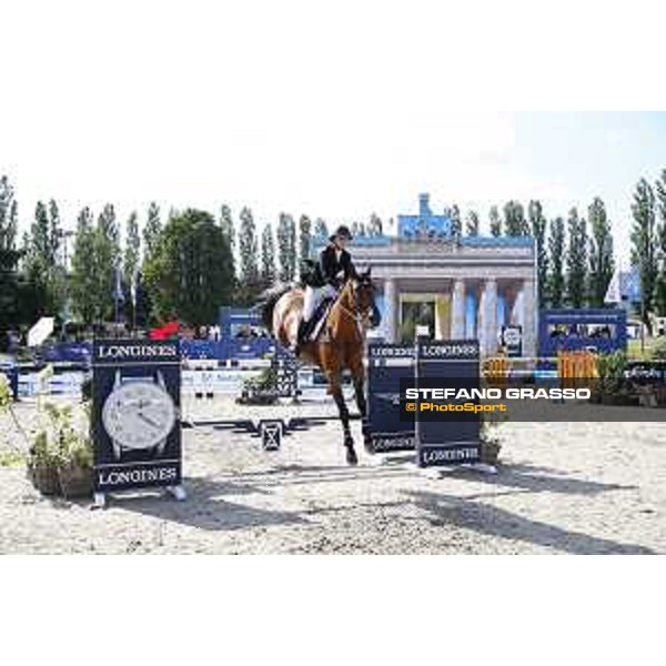 LGCT of Berlin - Grand Prix - Georgina Bloomberg (USA) on Chameur 137 - Berlin, Sommergarten - 27 July 2019 - ph.Stefano Grasso/LGCT