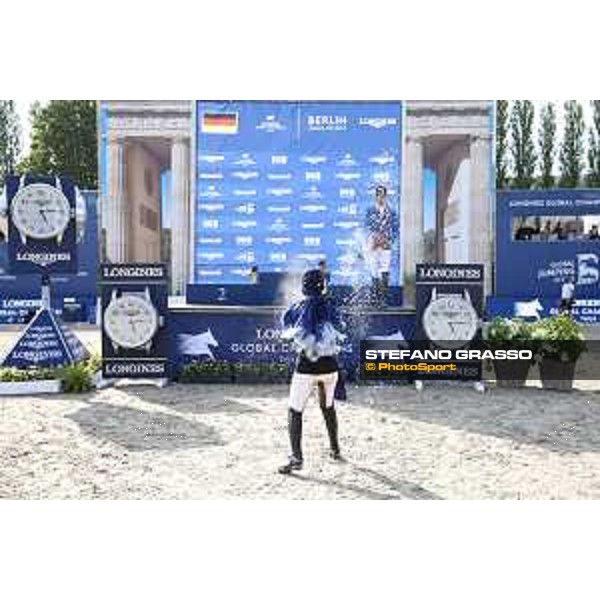 LGCT of Berlin - Grand Prix Prize giving ceremony - Champagne shower - Berlin, Sommergarten - 27 July 2019 - ph.Stefano Grasso/LGCT