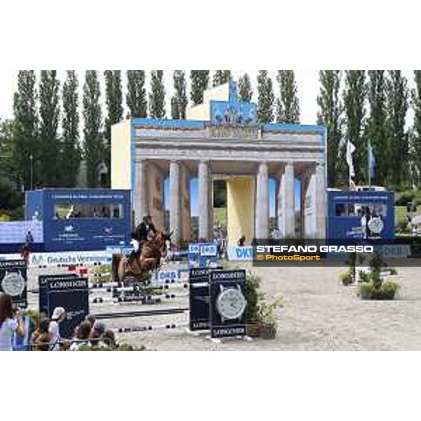 LGCT of Berlin - Pieter Devos (BEL) on Jade v. Bisschop - Berlin, Sommergarten - 28 July 2019 - ph.Stefano Grasso/LGCT