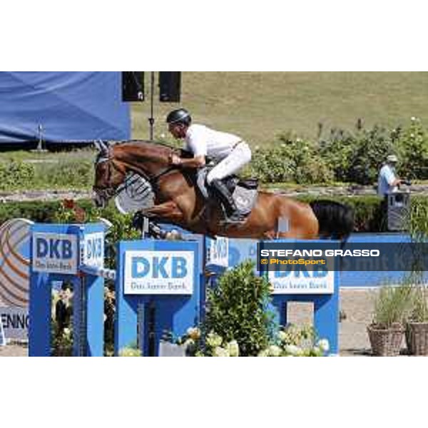 LGCT of Berlin - Ludger Beerbaum (GER) on Cool Feeling - Berlin, Sommergarten - 26 July 2019 - ph.Stefano Grasso/LGCT