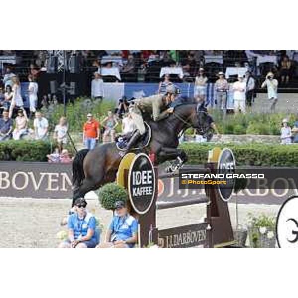 LGCT of Berlin - Alberto Zorzi (ITA) on Cinsey - Berlin, Sommergarten - 28 July 2019 - ph.Stefano Grasso/LGCT
