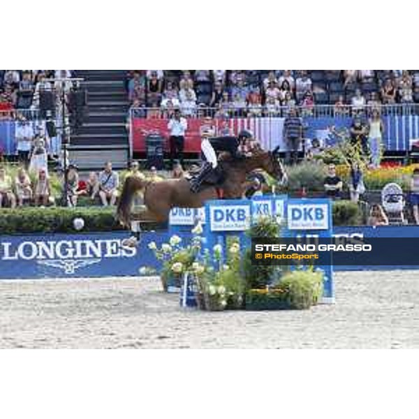 LGCT of Berlin - Pieter Devos (BEL) on Jade v. Bisschop - Berlin, Sommergarten - 28 July 2019 - ph.Stefano Grasso/LGCT