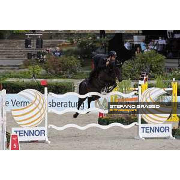 LGCT of Berlin - Emanuele Gaudiano (ITA) on Carlotta 232 - Berlin, Sommergarten - 27 July 2019 - ph.Stefano Grasso/LGCT