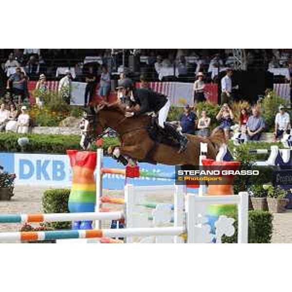 LGCT of Berlin - Pieter Devos (BEL) on Jade v. Bisschop - Berlin, Sommergarten - 28 July 2019 - ph.Stefano Grasso/LGCT
