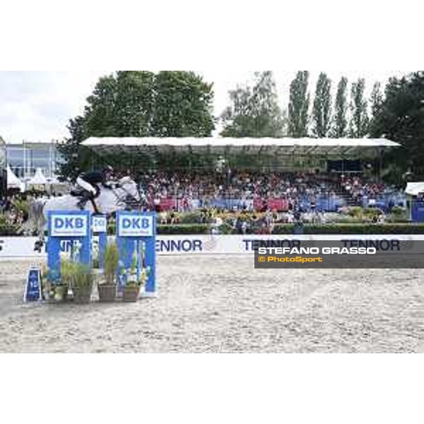 LGCT of Berlin - Harrie Smolders (NED) on Une de l\'Othain - Berlin, Sommergarten - 28 July 2019 - ph.Stefano Grasso/LGCT