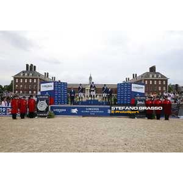 LGCT of London - Grand Prix - Prize giving ceremony - The podium: 1st Ben Maher (GBR), 2nd Shane Sweetnam (IRL), 3rd Darragh Kenny (IRL). Jan Tops (President of LGCT and co-founder of GCL), Chelsea Pensioners - London, Royal Hospital Chelsea - 3 August 2019 - ph.Stefano Grasso/LGCT