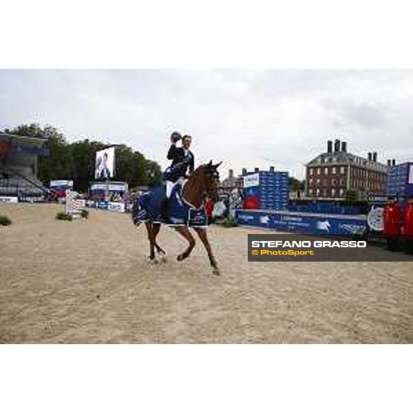LGCT of London - Grand Prix - Prize giving ceremony - Ben Maher (GBR) - London, Royal Hospital Chelsea - 3 August 2019 - ph.Stefano Grasso/LGCT