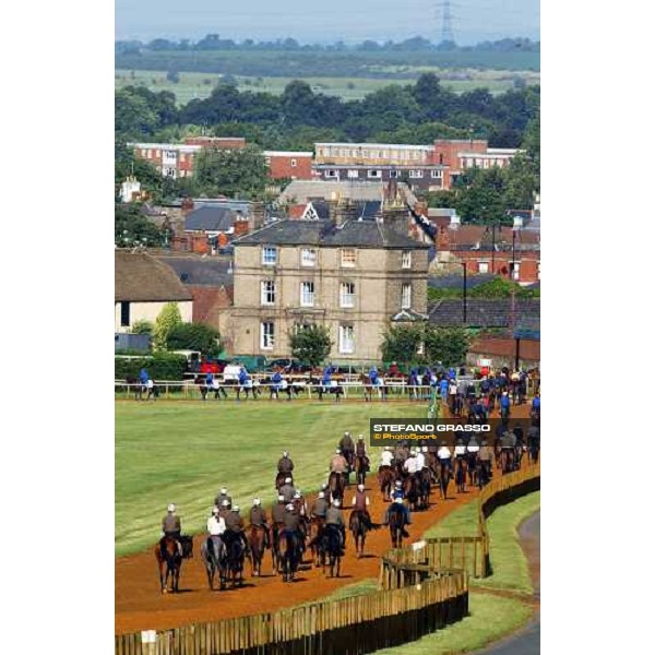Godolphin and Luca Cumani\'s team during morning works at Newmarket Newmarket 8th july 2004 ph. Stefano Grasso