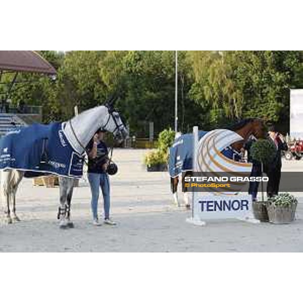 LGCT of Valkenswaard - Grand Prix Prize giving ceremony - Lap of honour for Maikel Van Der Vleuten (NED) - Valkenswaard , Tops International Arena - 10 August 2019 - ph.Stefano Grasso/LGCT