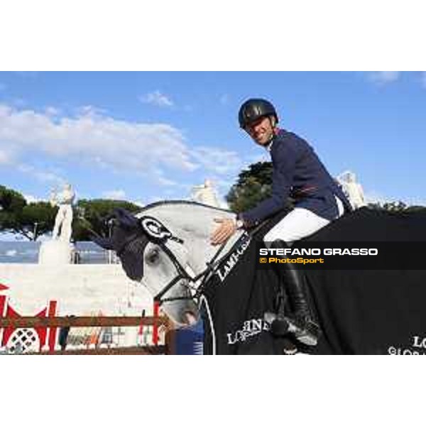 LGCT of Valkenswaard - Prize giving ceremony - Simon Delestre (FRA) - Valkenswaard , Tops International Arena - 6 September 2019 - ph.Stefano Grasso/LGCT
