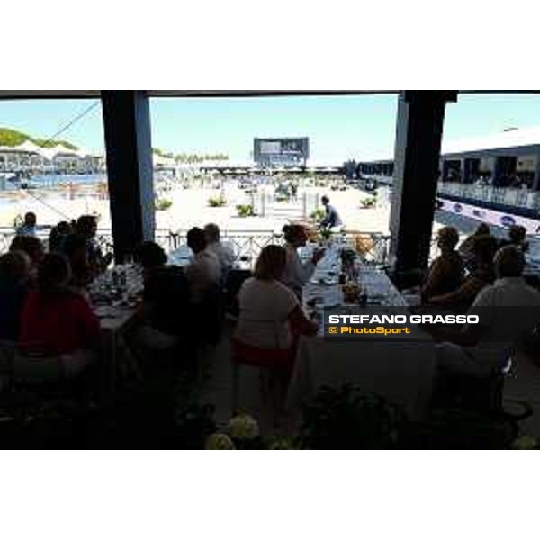 LGCT of St Tropez - general view, arena view, full vip lounge, full house, crowd, public, wide view, panoramic view - St Tropez, Ramatuelle Beach - 12 September 2019 - ph.Stefano Grasso/LGCT