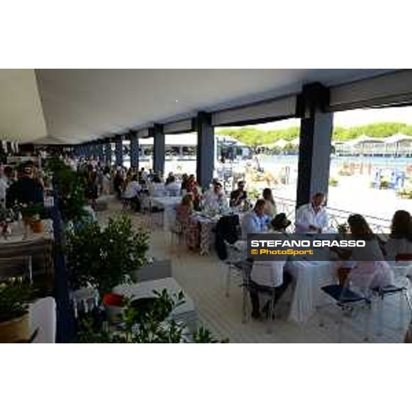 LGCT of St Tropez - general view, arena view, full vip lounge, full house, crowd, public, wide view, panoramic view - St Tropez, Ramatuelle Beach - 12 September 2019 - ph.Stefano Grasso/LGCT