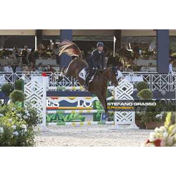 LGCT of St Tropez - Lorenzo de Luca (ITA) on Amarit d\'Amaury - St Tropez, Ramatuelle Beach - 13 September 2019 - ph.Stefano Grasso/LGCT