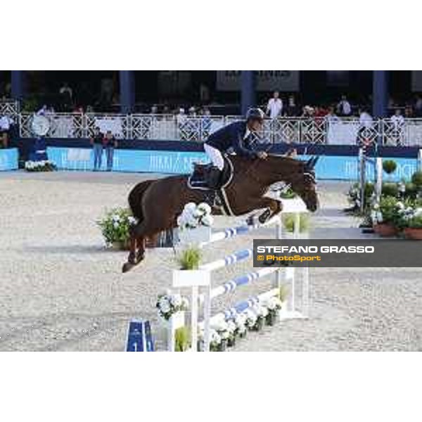LGCT of St Tropez - Grand Prix - Carlos Enrique Lopez Lizarazo (COL) on Ulhane de Conde - St Tropez, Ramatuelle Beach - 14 September 2019 - ph.Stefano Grasso/LGCT
