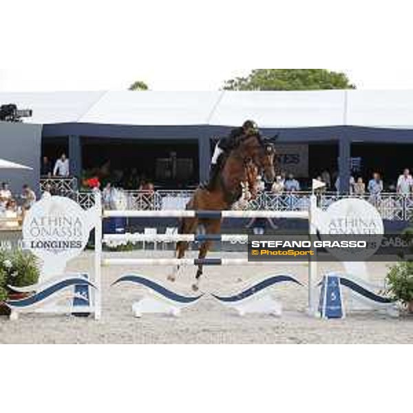 LGCT of St Tropez - Grand Prix - Eric Van Der Vleuten (NED) on Wunschkind 19 - St Tropez, Ramatuelle Beach - 14 September 2019 - ph.Stefano Grasso/LGCT