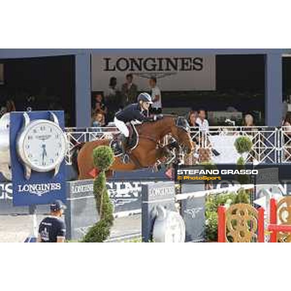 LGCT of St Tropez - Grand Prix - Evelina Tovek (SWE) on Winnetou de la Hamente Z - St Tropez, Ramatuelle Beach - 14 September 2019 - ph.Stefano Grasso/LGCT
