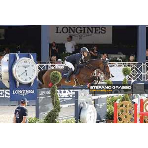 LGCT of St Tropez - Grand Prix - Olivier Perreau (FRA) on Venezia d\'Aiguilly - St Tropez, Ramatuelle Beach - 14 September 2019 - ph.Stefano Grasso/LGCT
