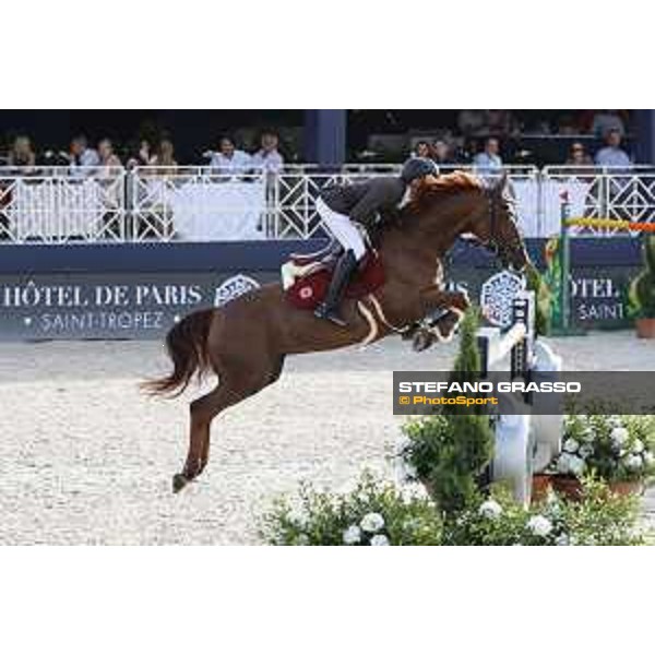 LGCT of St Tropez - Grand Prix - Simon Delestre (FRA) on Hermes Ryan - St Tropez, Ramatuelle Beach - 14 September 2019 - ph.Stefano Grasso/LGCT