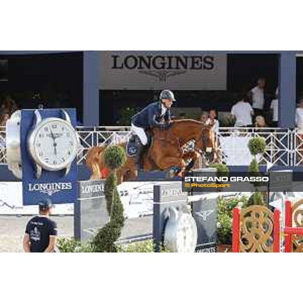 LGCT of St Tropez - Grand Prix - Denis Lynch (IRL) on Rubens LS La Silla - St Tropez, Ramatuelle Beach - 14 September 2019 - ph.Stefano Grasso/LGCT