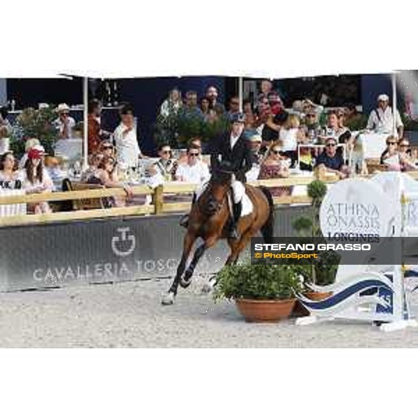 LGCT of St Tropez - Grand Prix - Scott Brash (GBR) on Hello M?Lady - St Tropez, Ramatuelle Beach - 14 September 2019 - ph.Stefano Grasso/LGCT