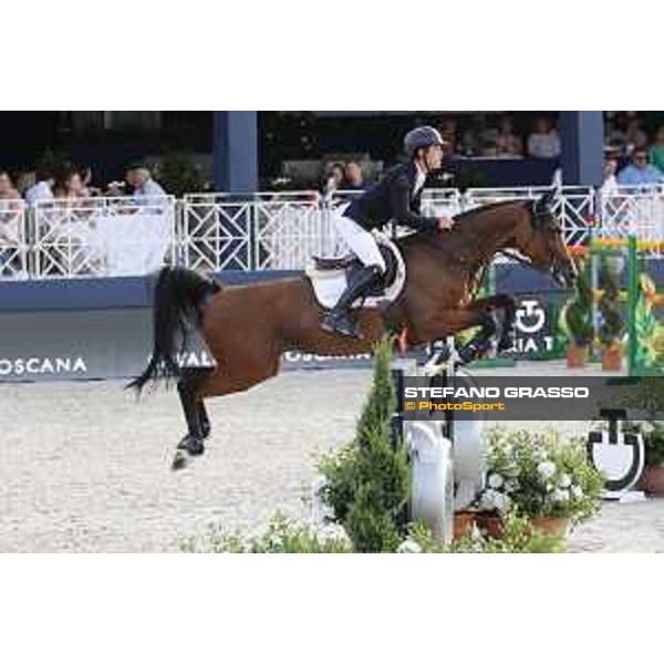 LGCT of St Tropez - Grand Prix - Scott Brash (GBR) on Hello M?Lady - St Tropez, Ramatuelle Beach - 14 September 2019 - ph.Stefano Grasso/LGCT