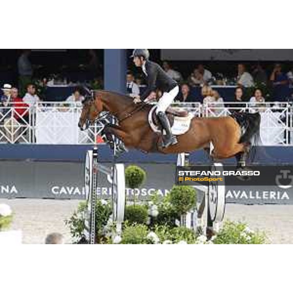 LGCT of St Tropez - Grand Prix - Scott Brash (GBR) on Hello M?Lady - St Tropez, Ramatuelle Beach - 14 September 2019 - ph.Stefano Grasso/LGCT