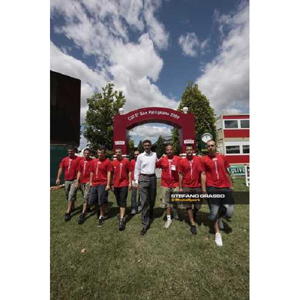 Andrea Muccioli pictured with a group of boys at San Patrignano San Patrignano, 18th july 2009 ph. Stefano Grasso