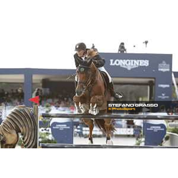 LGCT of St Tropez - Grand Prix - Eric Van Der Vleuten (NED) on Wunschkind 19 - St Tropez, Ramatuelle Beach - 14 September 2019 - ph.Stefano Grasso/LGCT